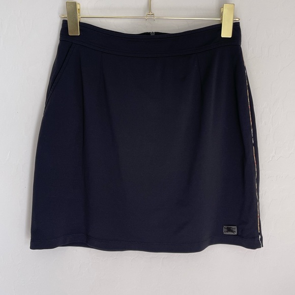 BURBERRY GOLF Black Golf Skirt/Skort Size Small - Picture 1 of 9